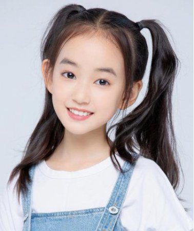 邢芸嘉可爱小姑娘.jpg